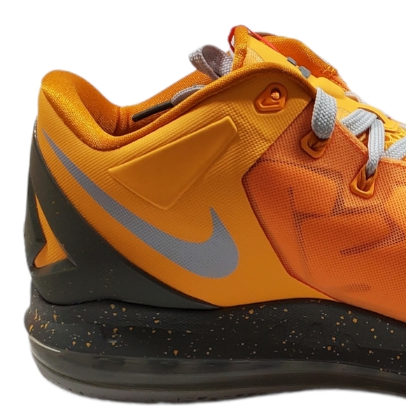 NIKE AIR MAX LEBRON XI 11 LOW ATOMIC ORANGE BASE - Picture 7 of 13